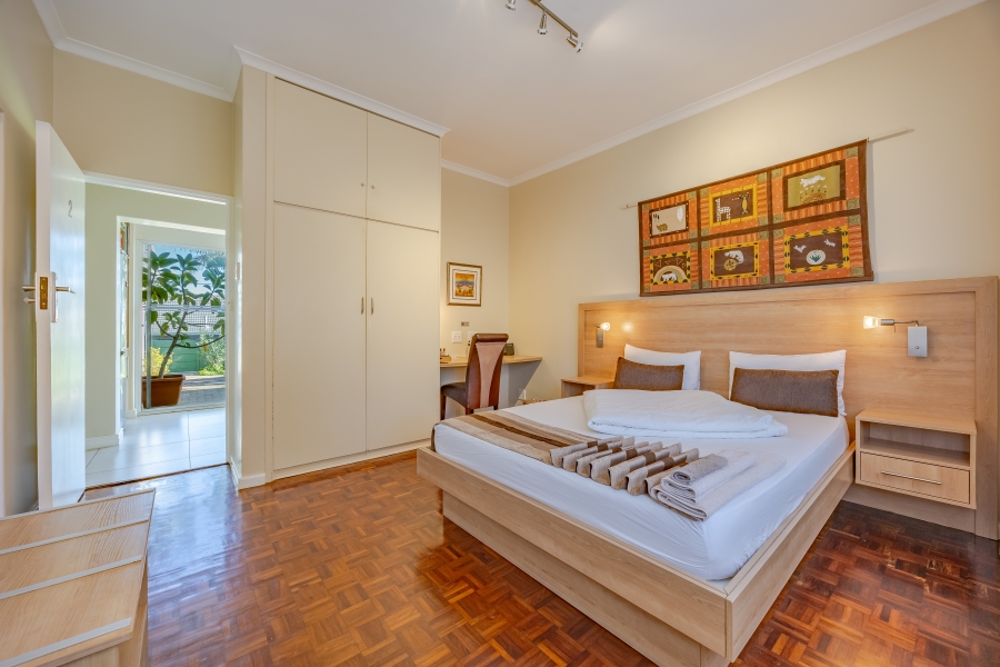 5 Bedroom Property for Sale in Milnerton Central Western Cape